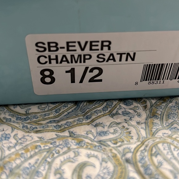 Betsey Johnson- Rhinestone and Champagne Pink Satin Flats - Picture 9 of 9